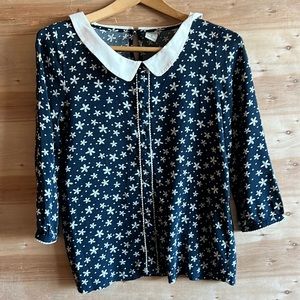 Disney collection by Lauren Conrad Daisy print top.